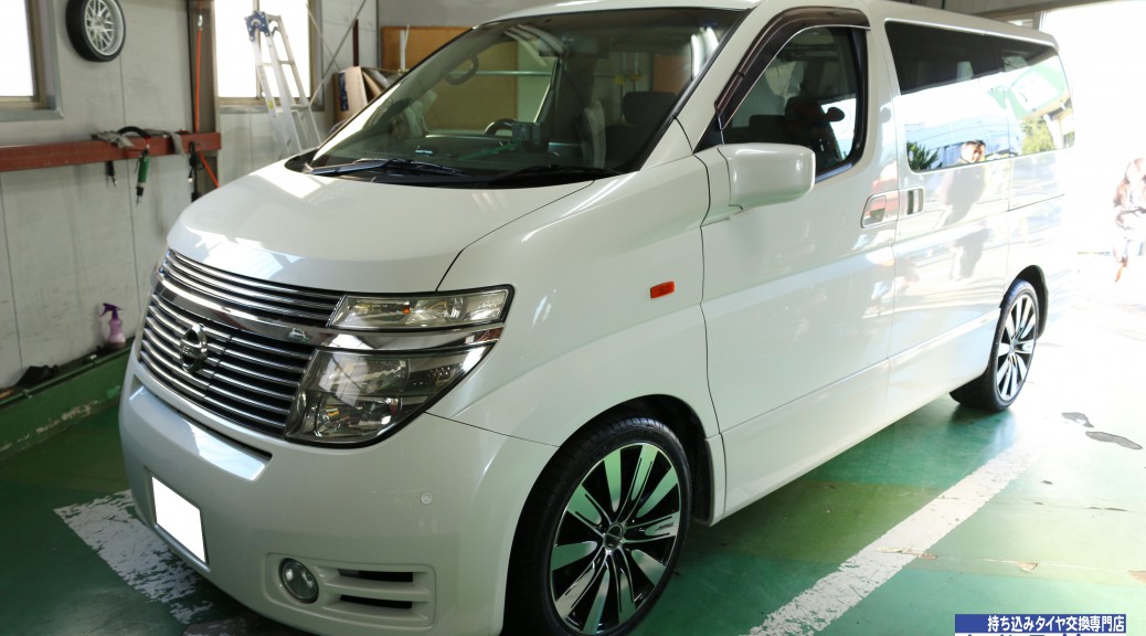 NISSAN　エルグランド　E51