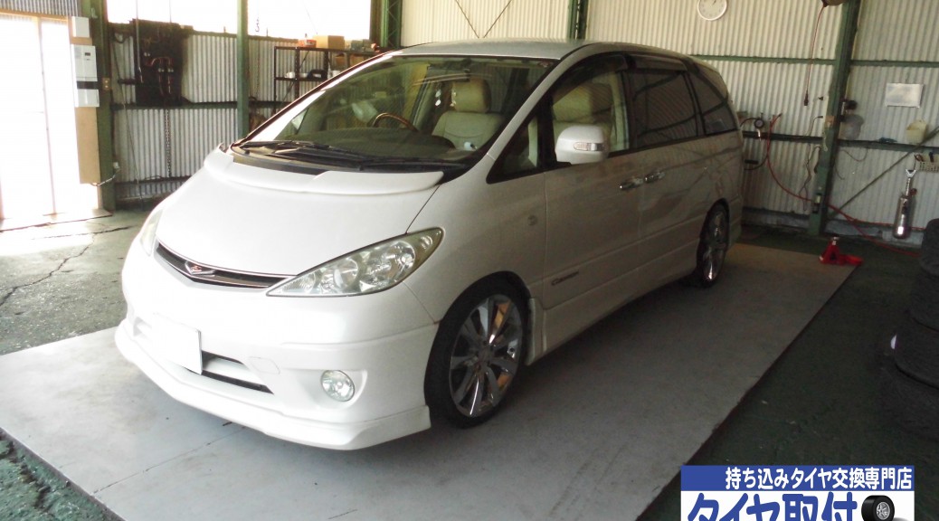 TOYOTA　エスティマ　30