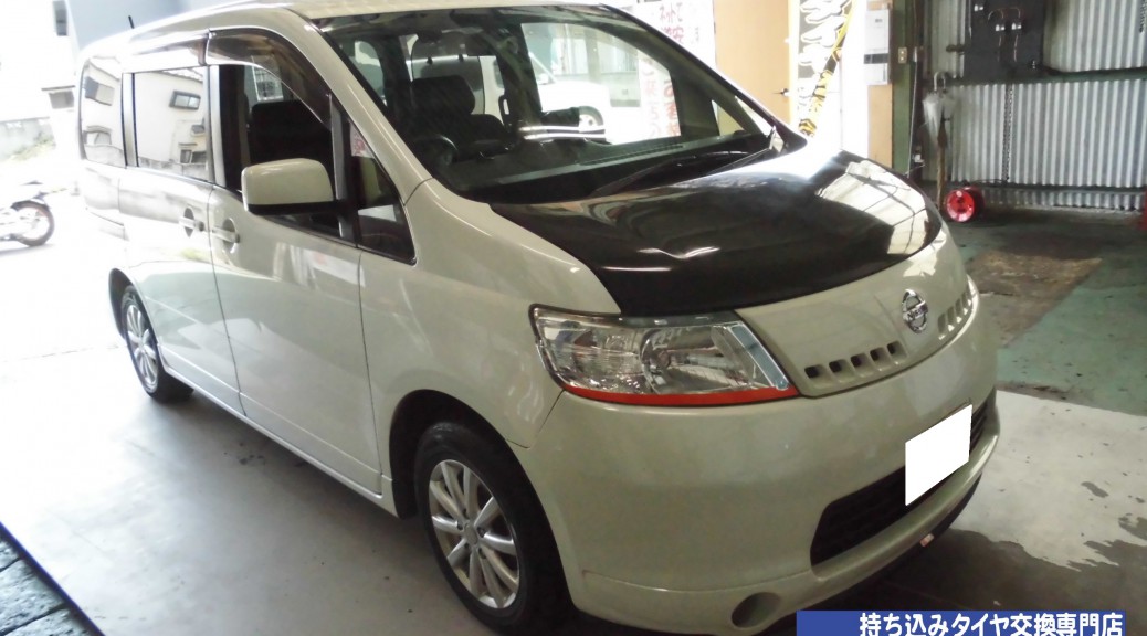 NISSAN　セレナ　C25