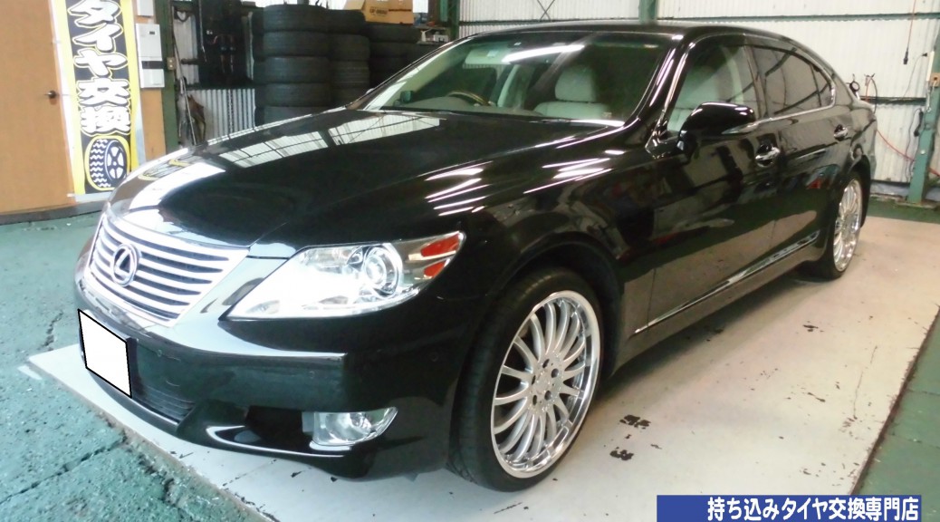 LEXUS　LS460
