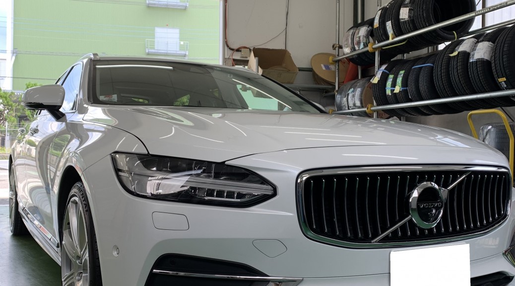 VOLVO　v90