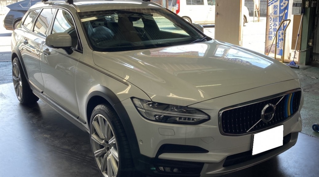 VOLVO