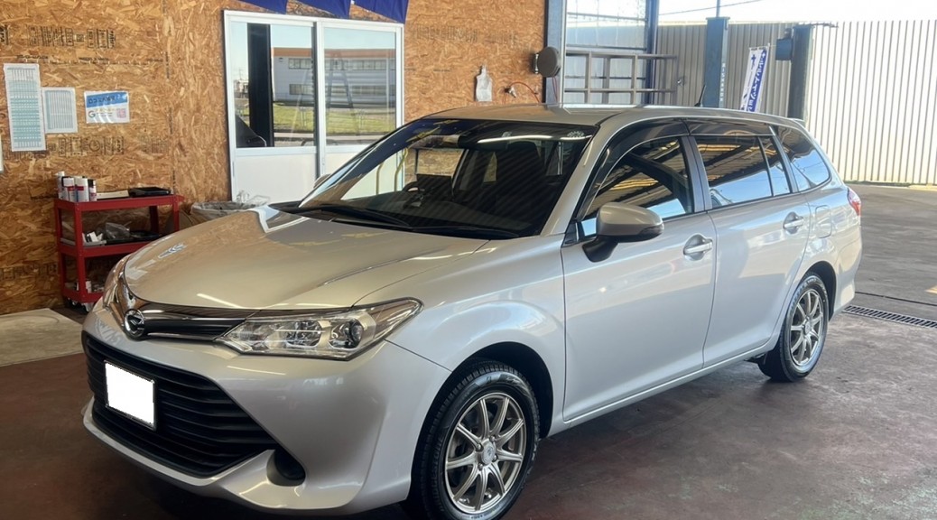 TOYOTA　カローラフィールダー