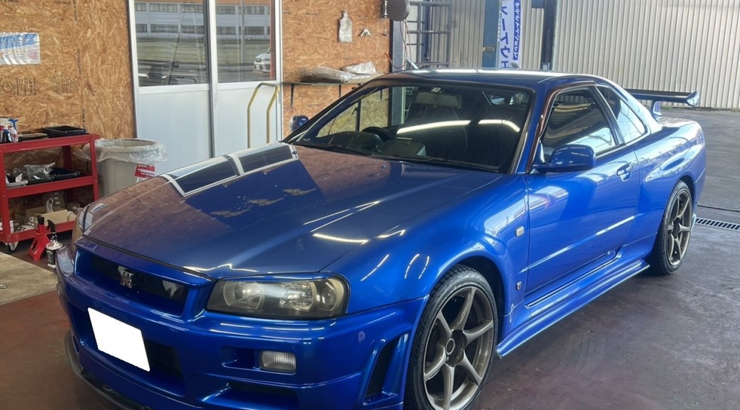 NISSAN BNR34　スカイラインGT-R