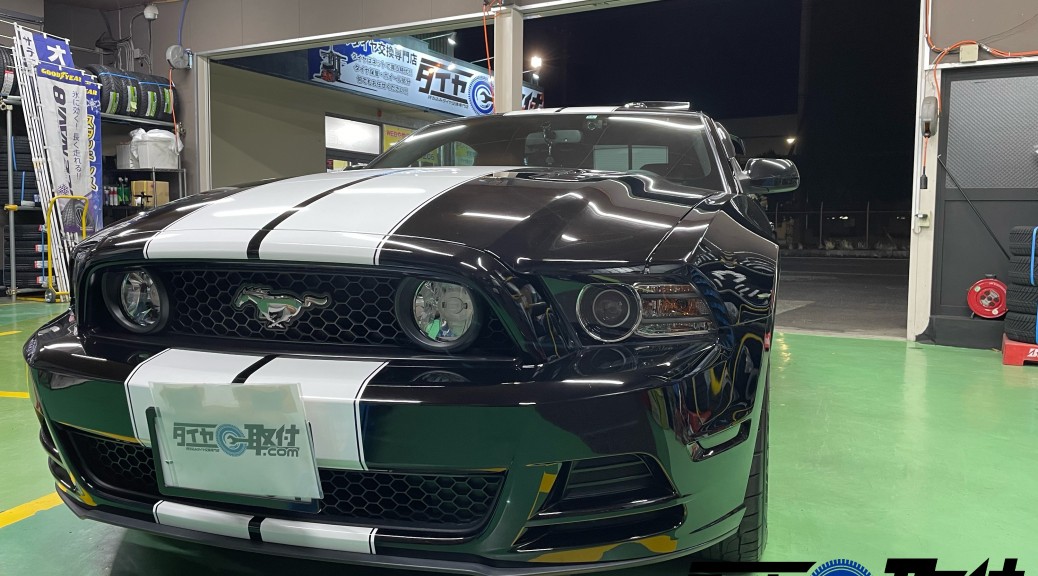 FORD　マスタング