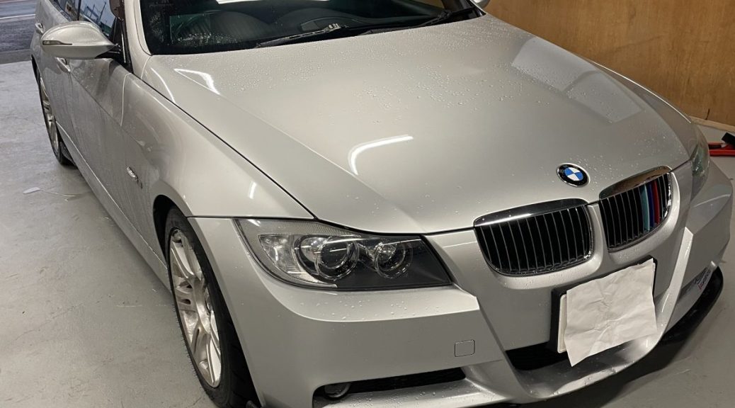 BMW325i