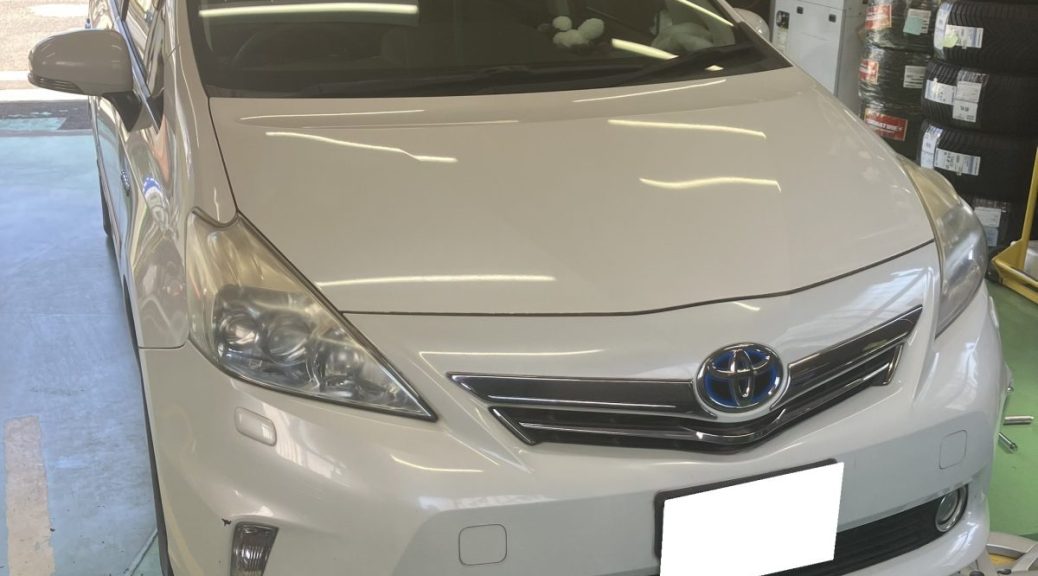 TOYOTA　プリウスα