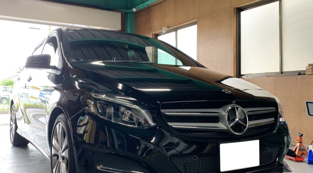 Mercedes-Benz B180