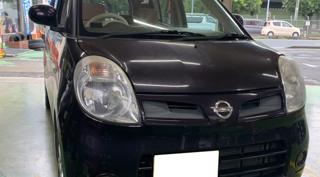 NISSAN　モコ