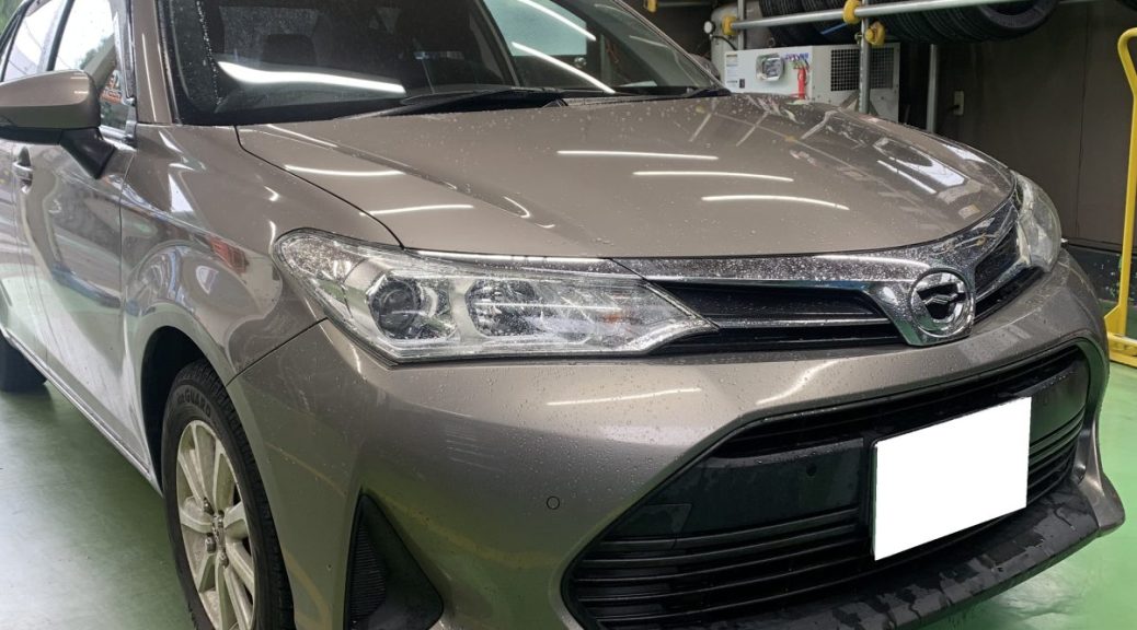 TOYOTA　カローラアクシオ