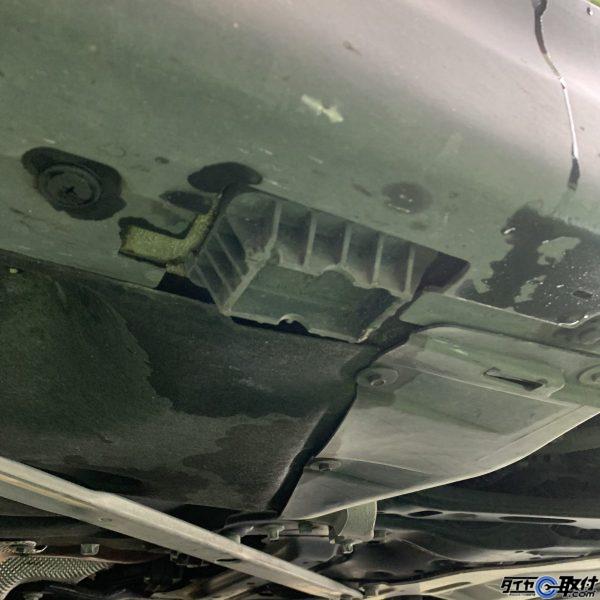 ジャッキポイント フロント