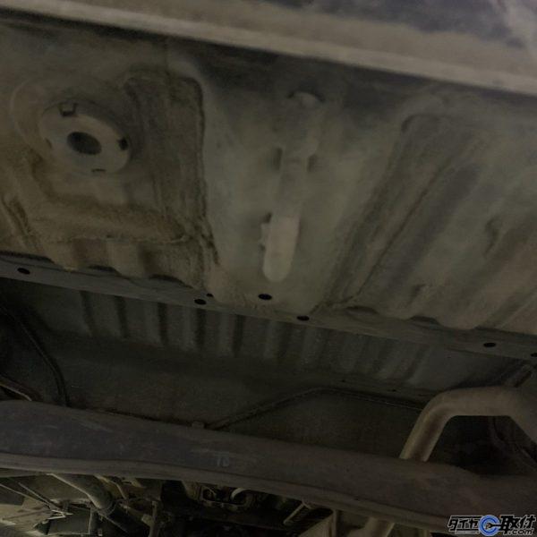 ジャッキポイント リア