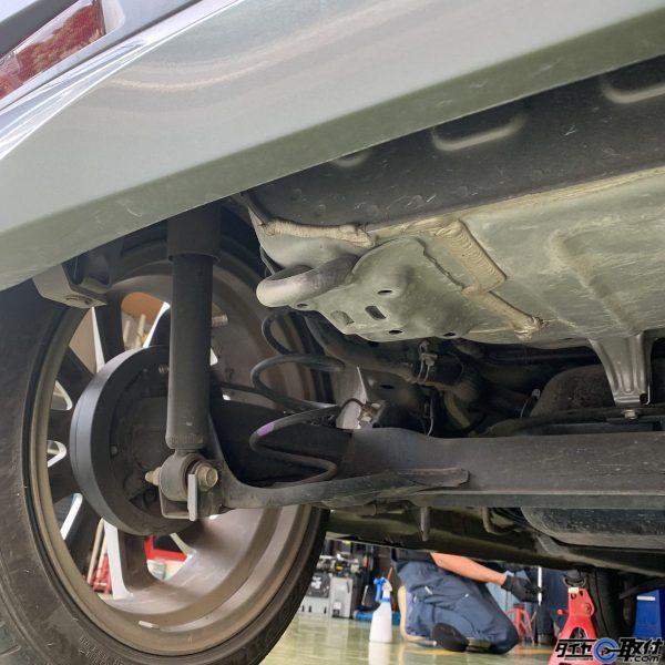 ジャッキポイント リア